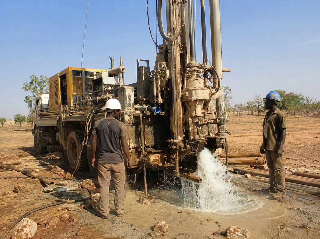 Aménagement des sources d’eau et forages
